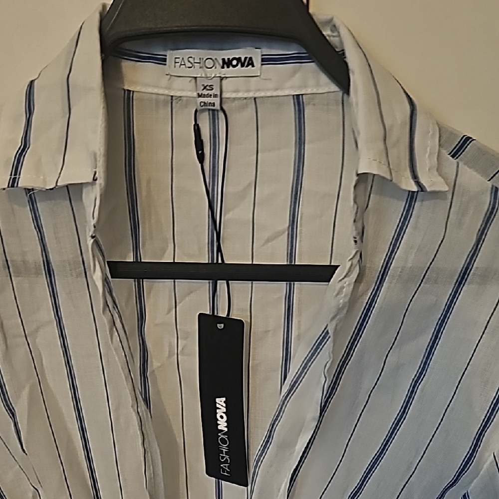 Fashion Nova Blue and White Striped Blouse Top - Picture 5 of 5